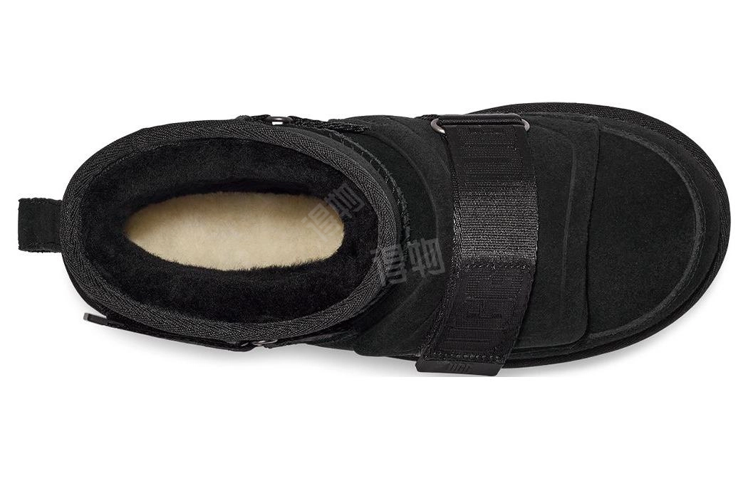 UGG