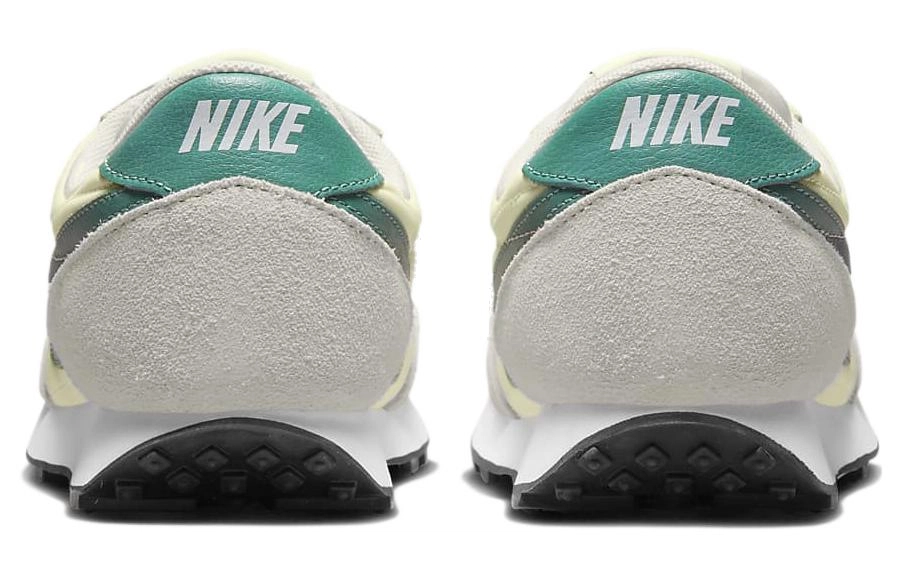 Nike Daybreak