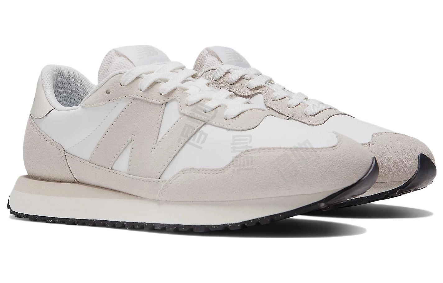 New Balance NB 237