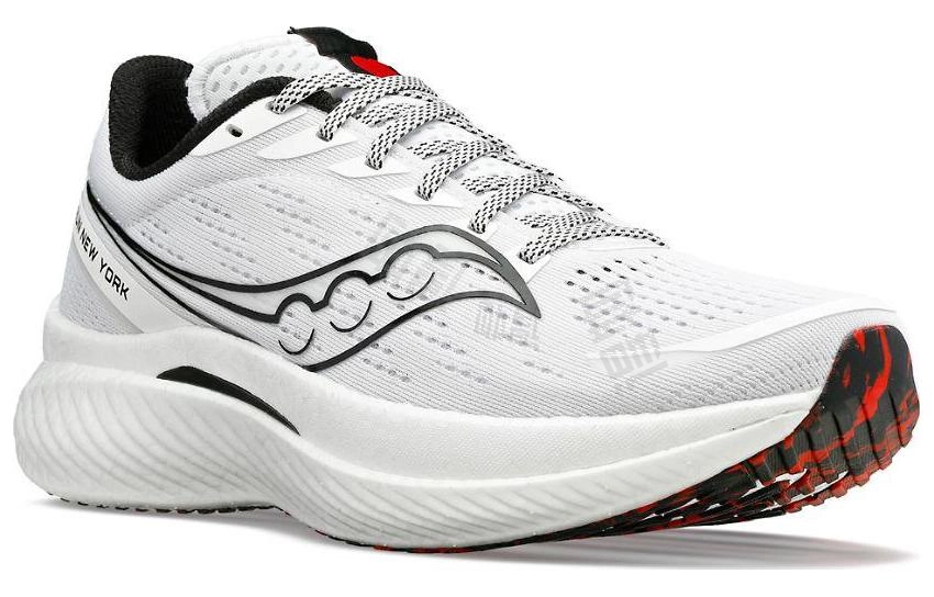 Saucony Endorphin NYC Speed 3 M
