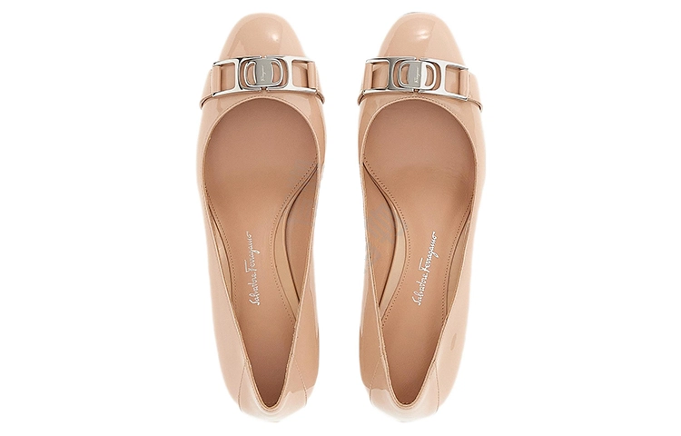 FERRAGAMO Vara