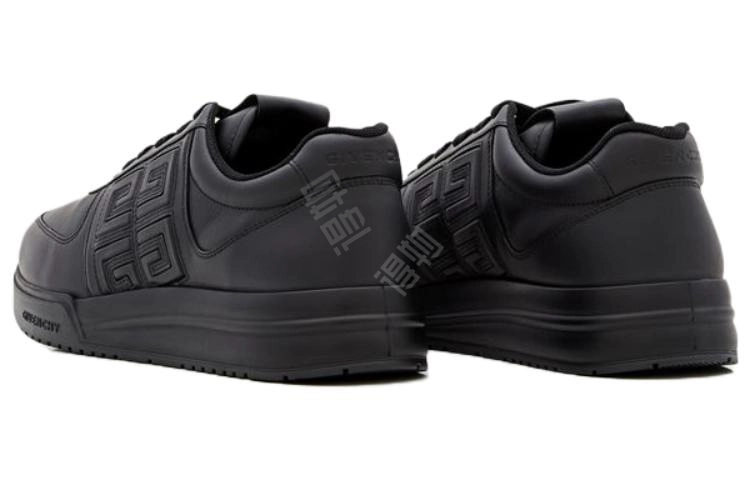 GIVENCHY G4