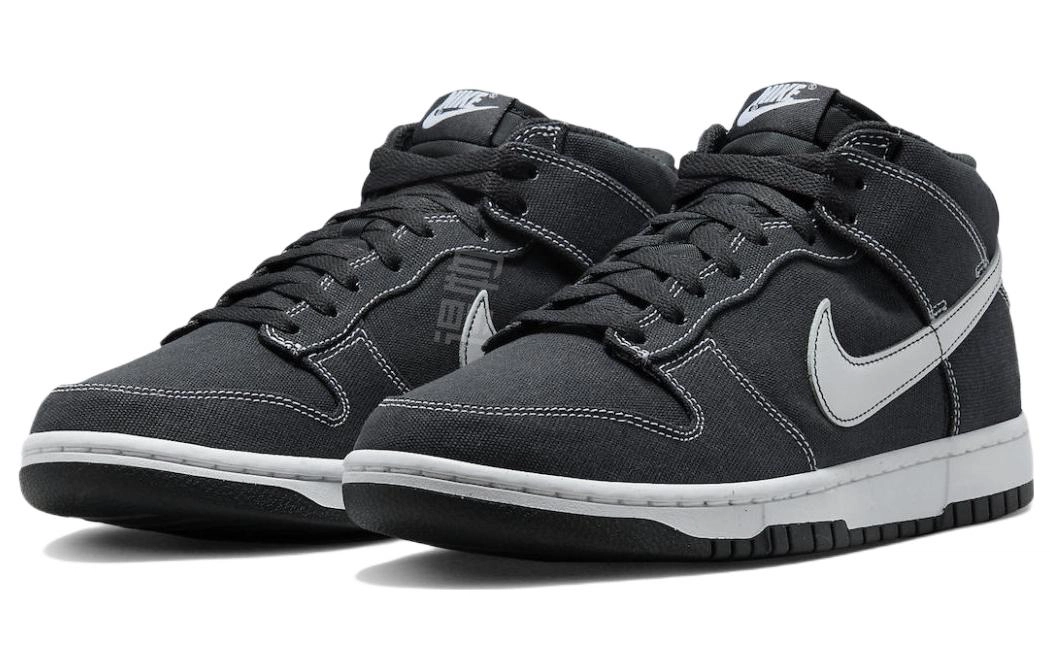 Nike Dunk "Off Noir"