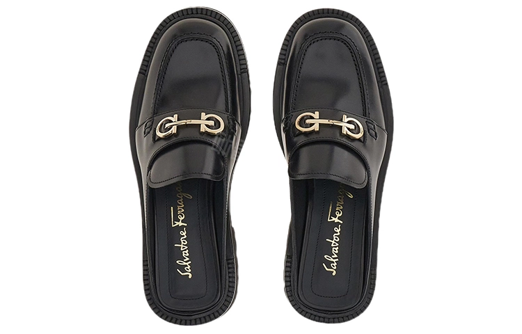FERRAGAMO Gancini