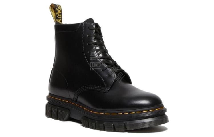 Dr.Martens