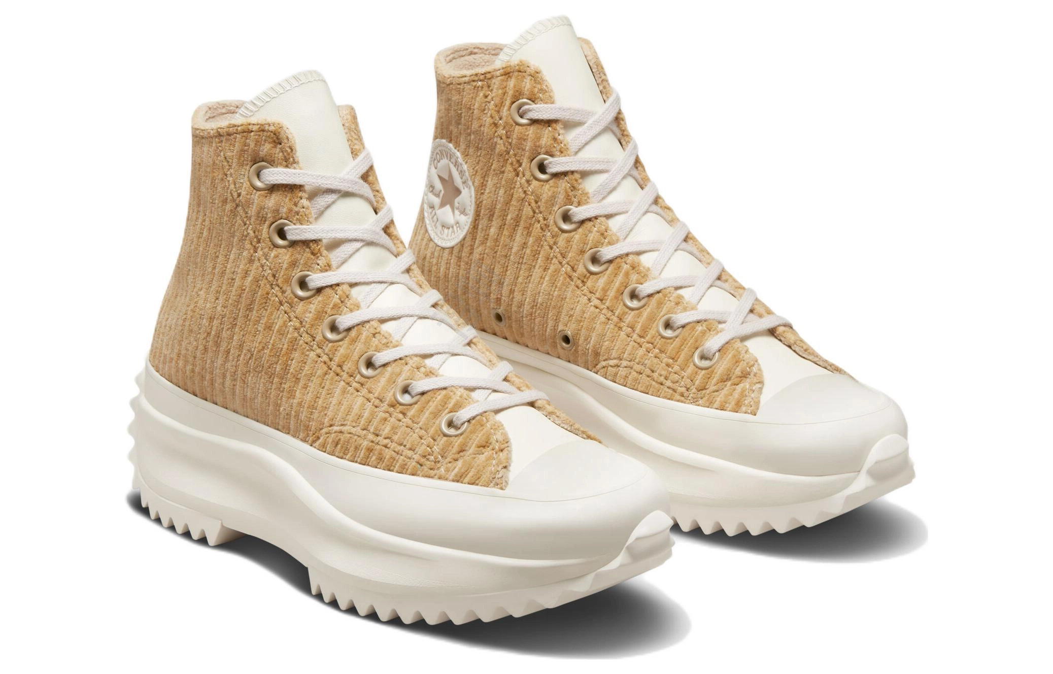 Converse Run Star Hike