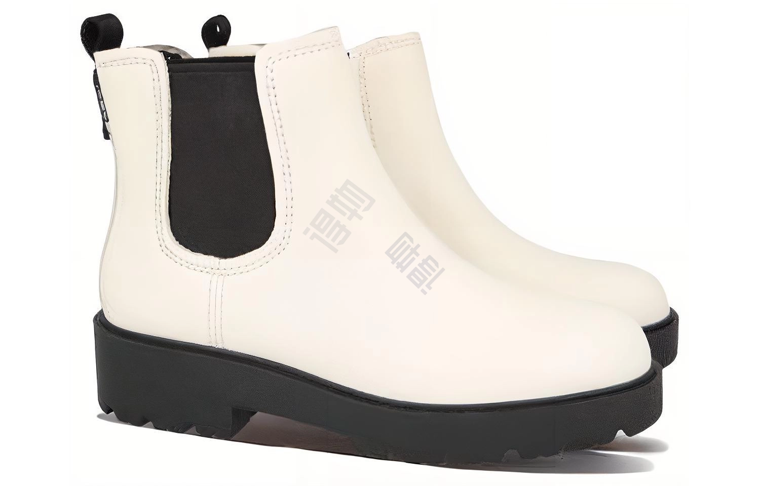 UGG