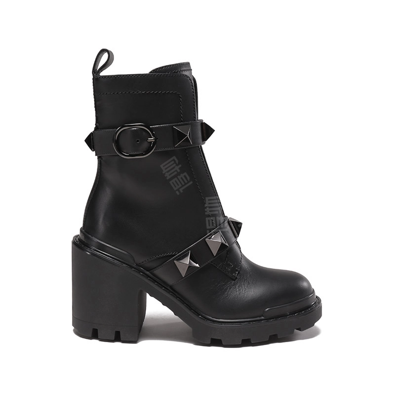 Valentino Roman Stud 8.5cm