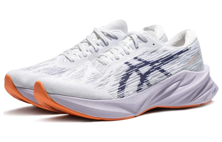 Asics Novablast 3