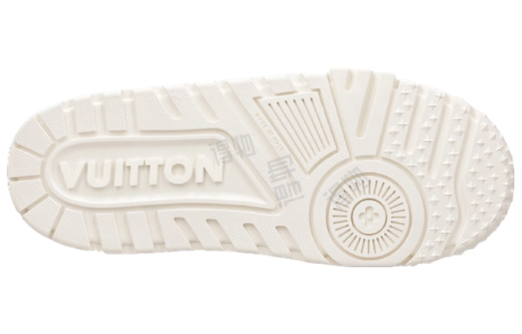 LOUIS VUITTON Trainer Maxi