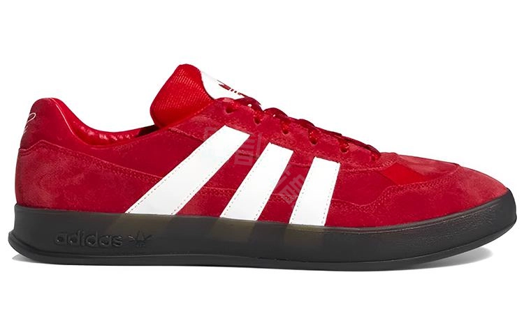 adidas originals Aloha Super Gonz Chair Fight