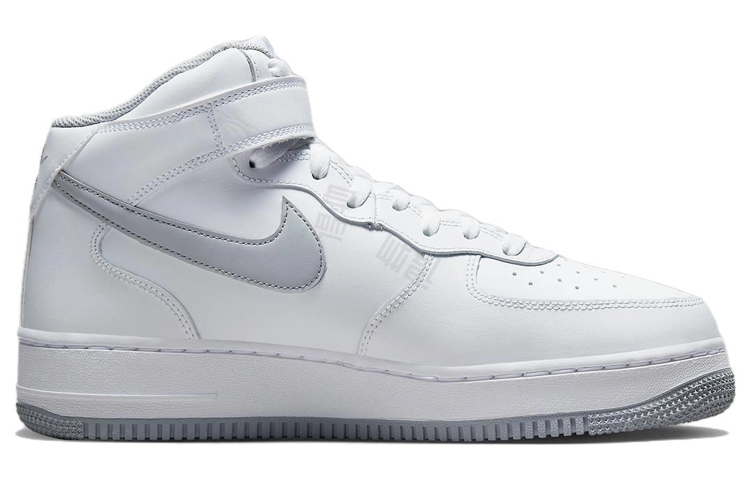 Nike Air Force 1 "WhiteMetallic"