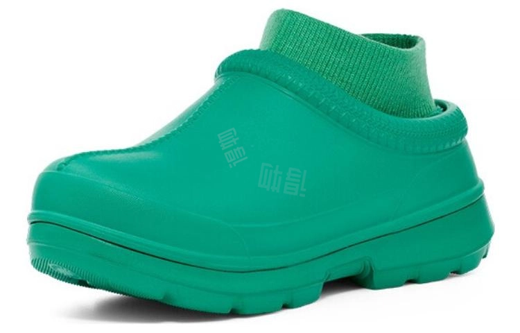 UGG Tasman
