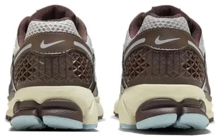 Nike Air Zoom Vomero 5