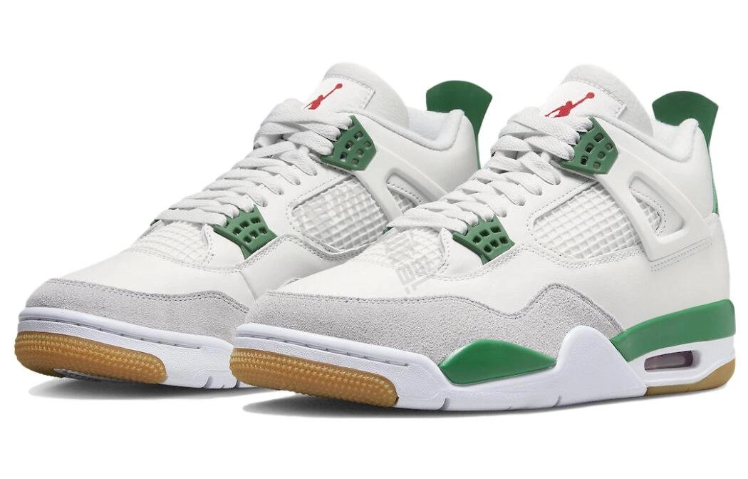 Nike SB x Jordan Air Jordan 4 "Pine Green"
