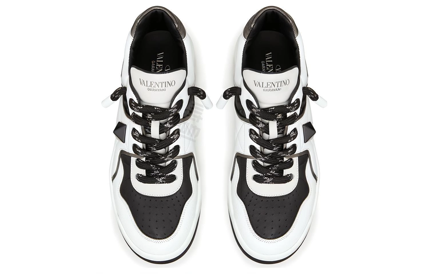 Valentino One Stud