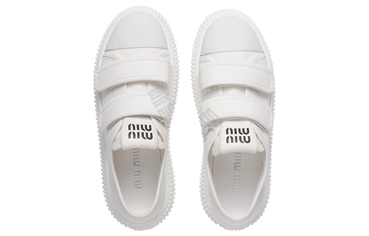 MIU MIU