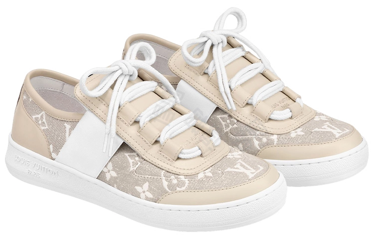 LOUIS VUITTON Monogram