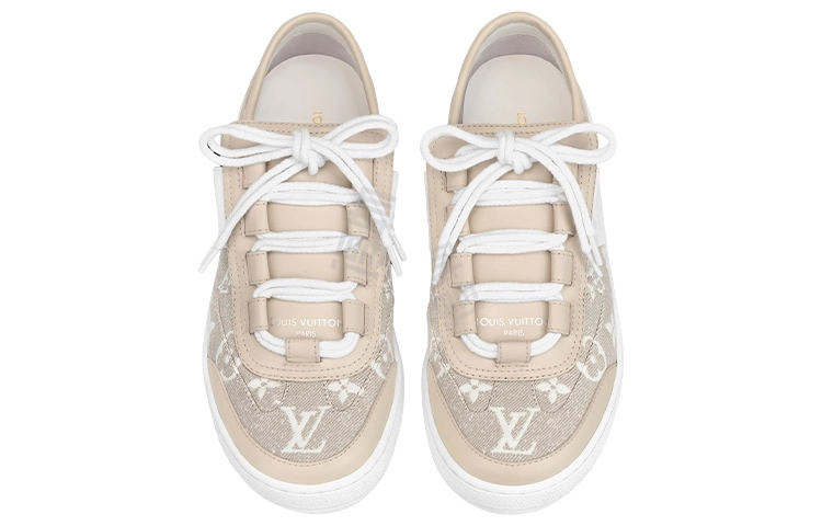 LOUIS VUITTON Monogram