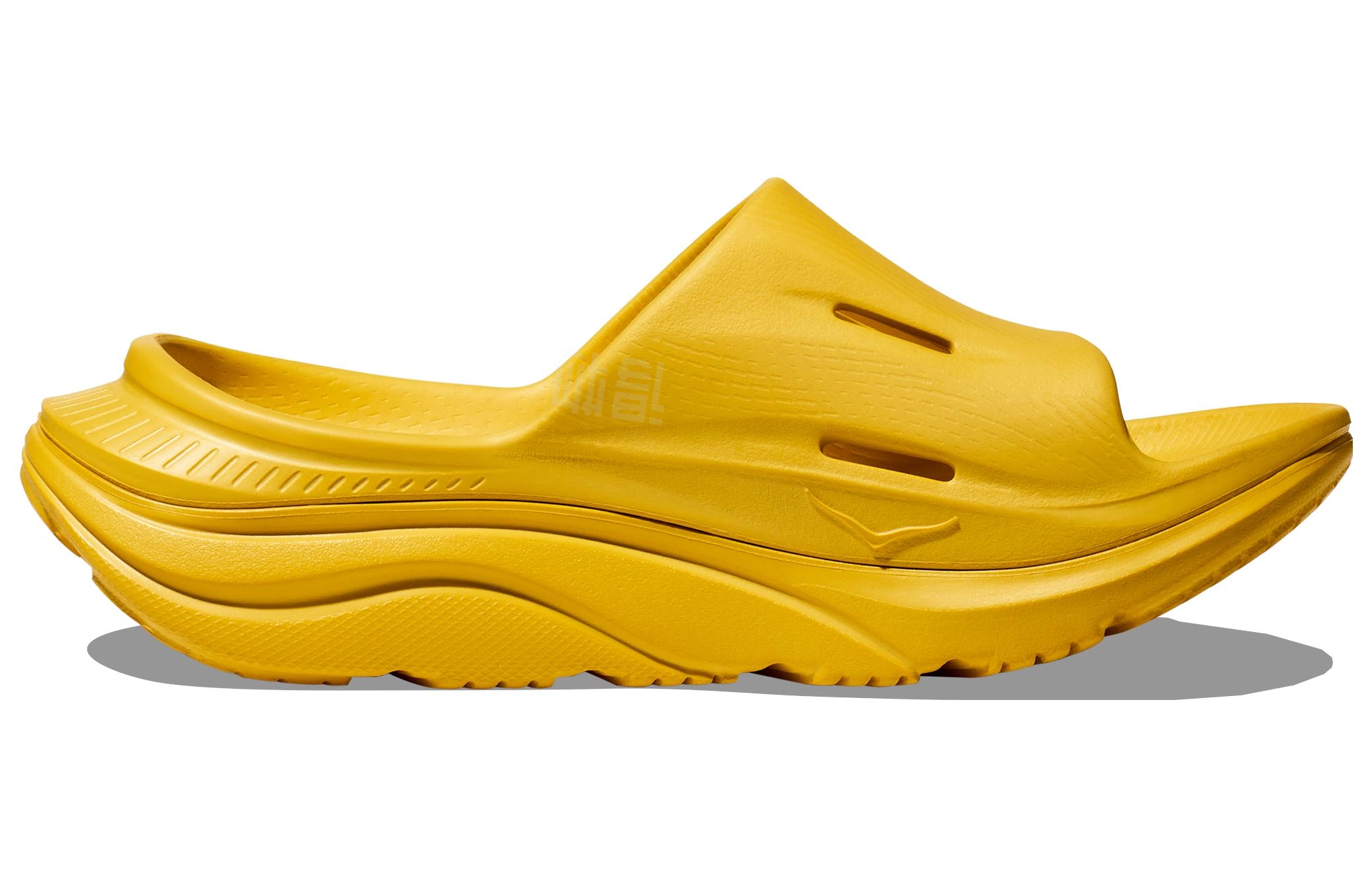 HOKA ONE ONE