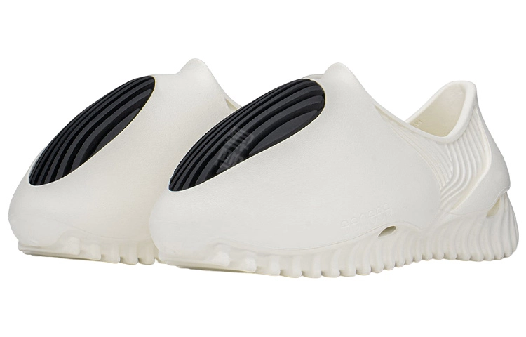 GENEGG Foam Runner Foam Runner