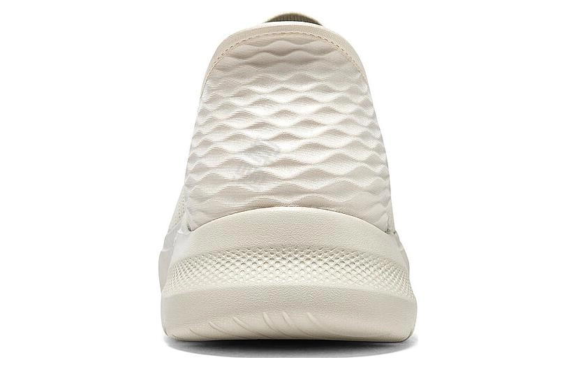 Skechers Go Walk 6 Slip-Ins
