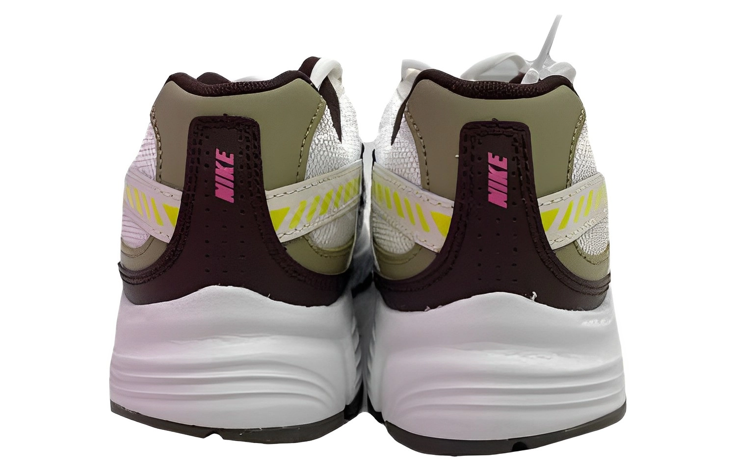 Nike Initiator