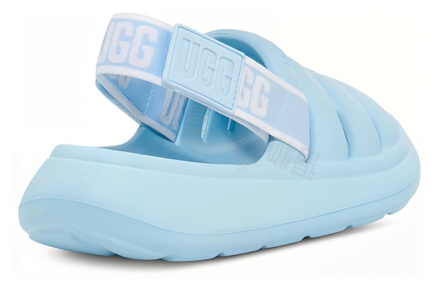atmos pink x UGG Sport Yeah