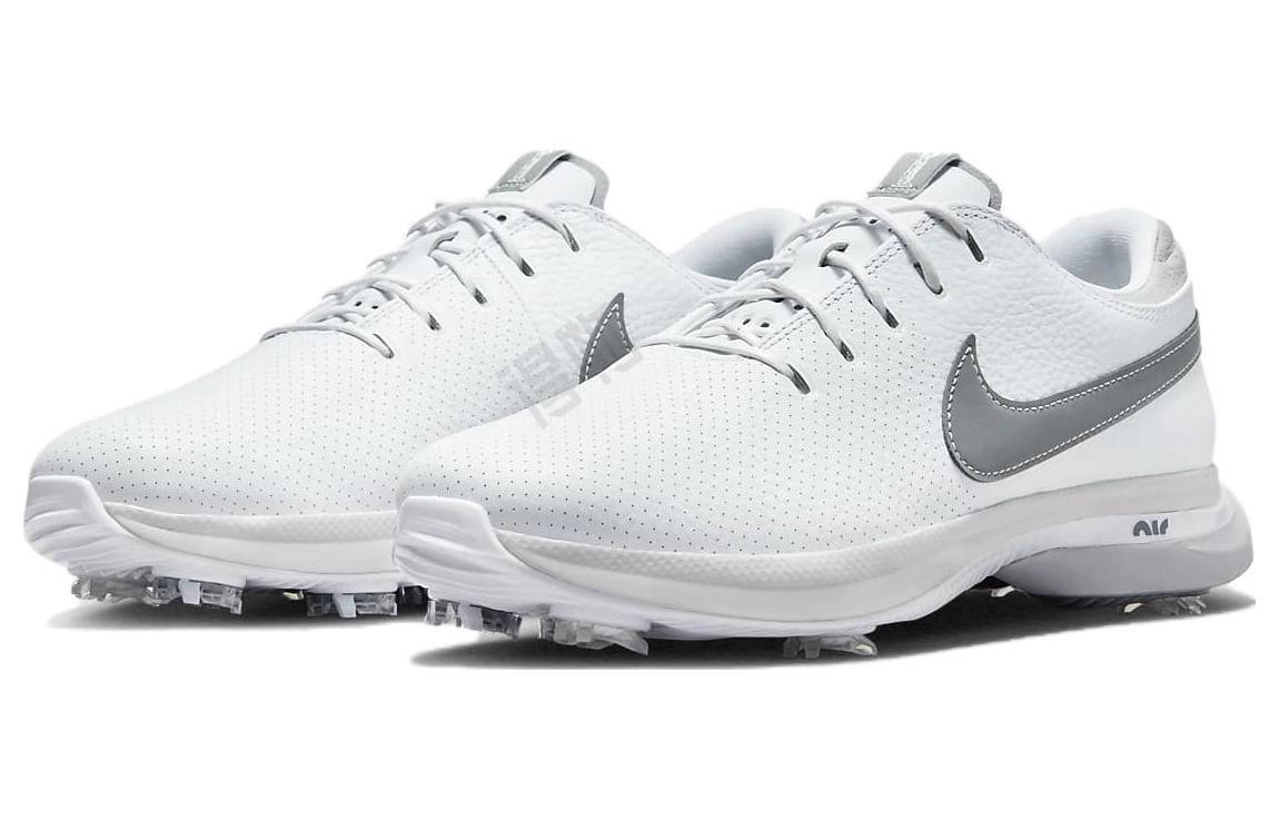 Nike Air Zoom Victory Tour 3 Wide