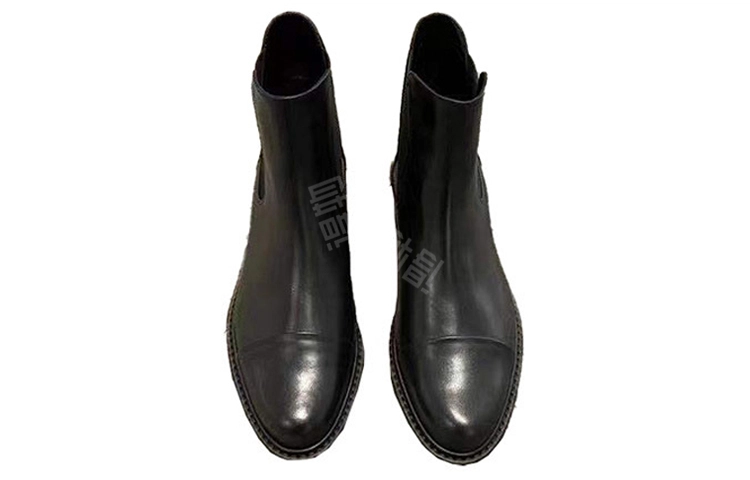 stuart weitzmanSW