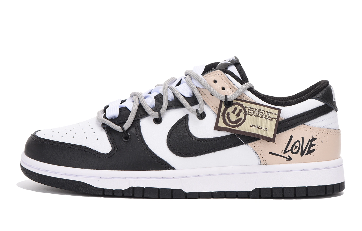 Nike Dunk Low vibe