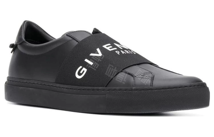 GIVENCHY