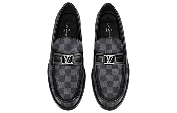 LOUIS VUITTON Major