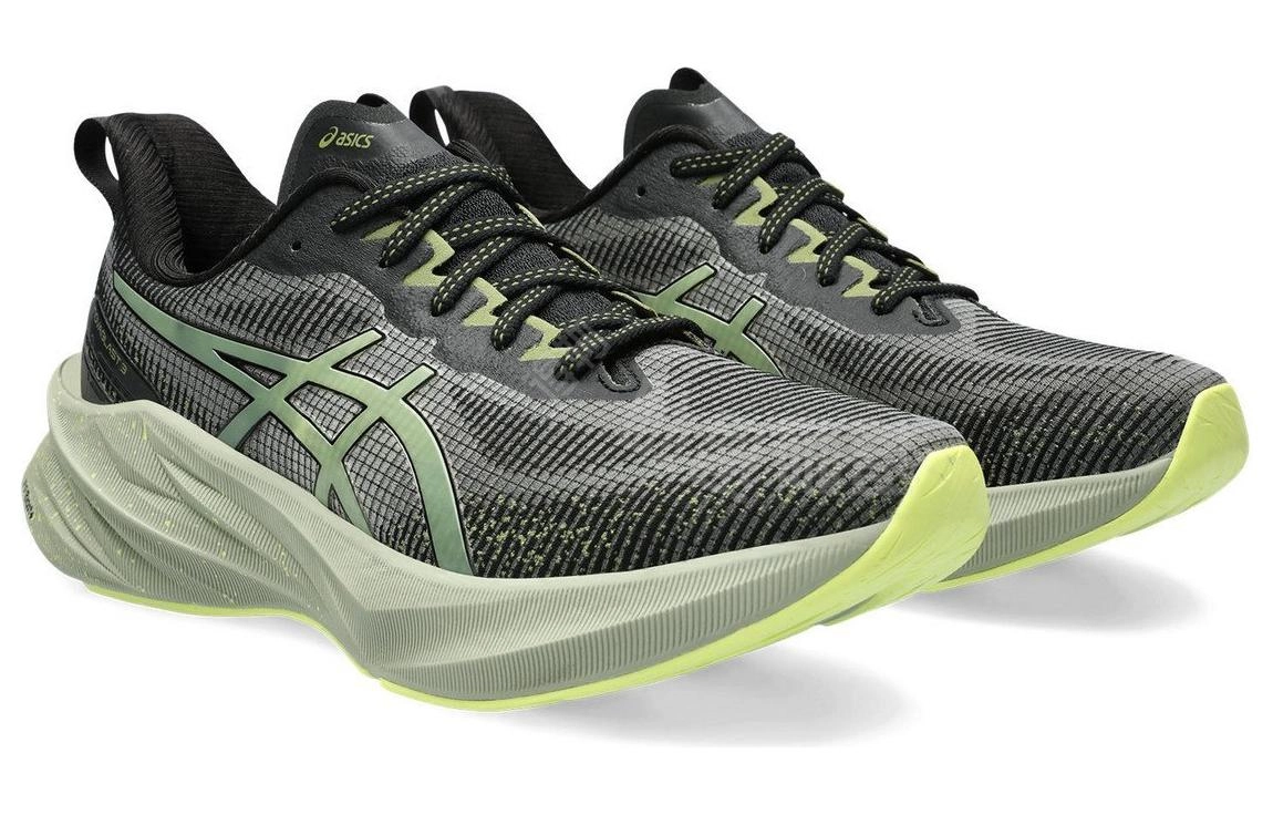 Asics Novablast 3 LE