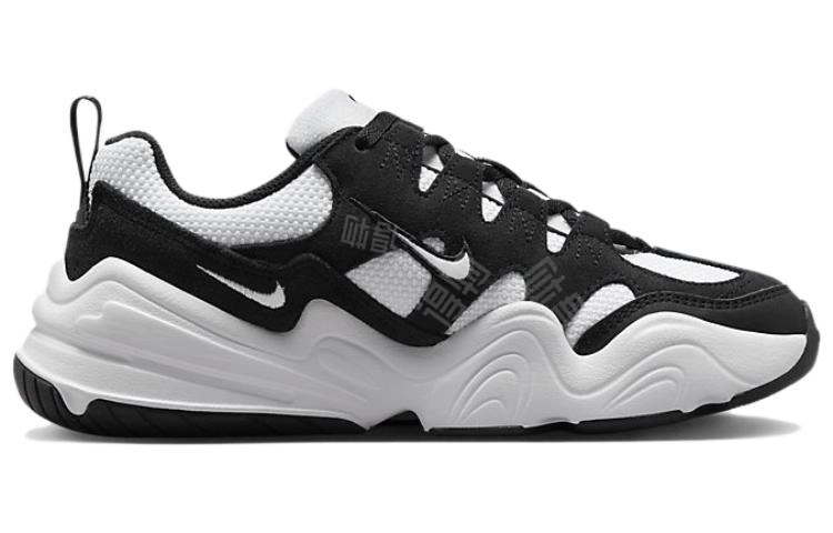 Nike Tech Hera