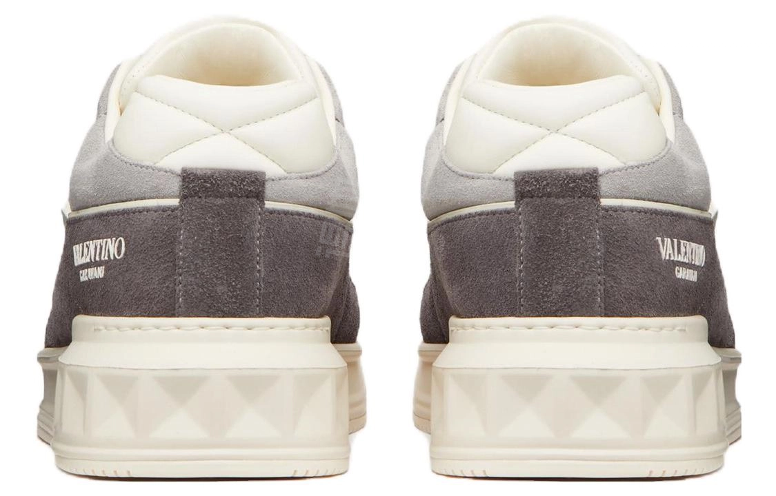 Valentino One Stud