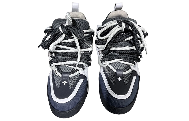 LOUIS VUITTON Skate