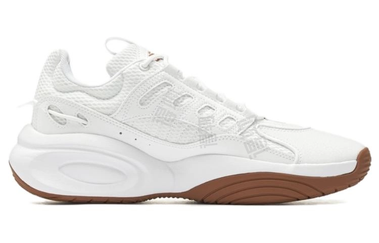 Reebok Solution Mid