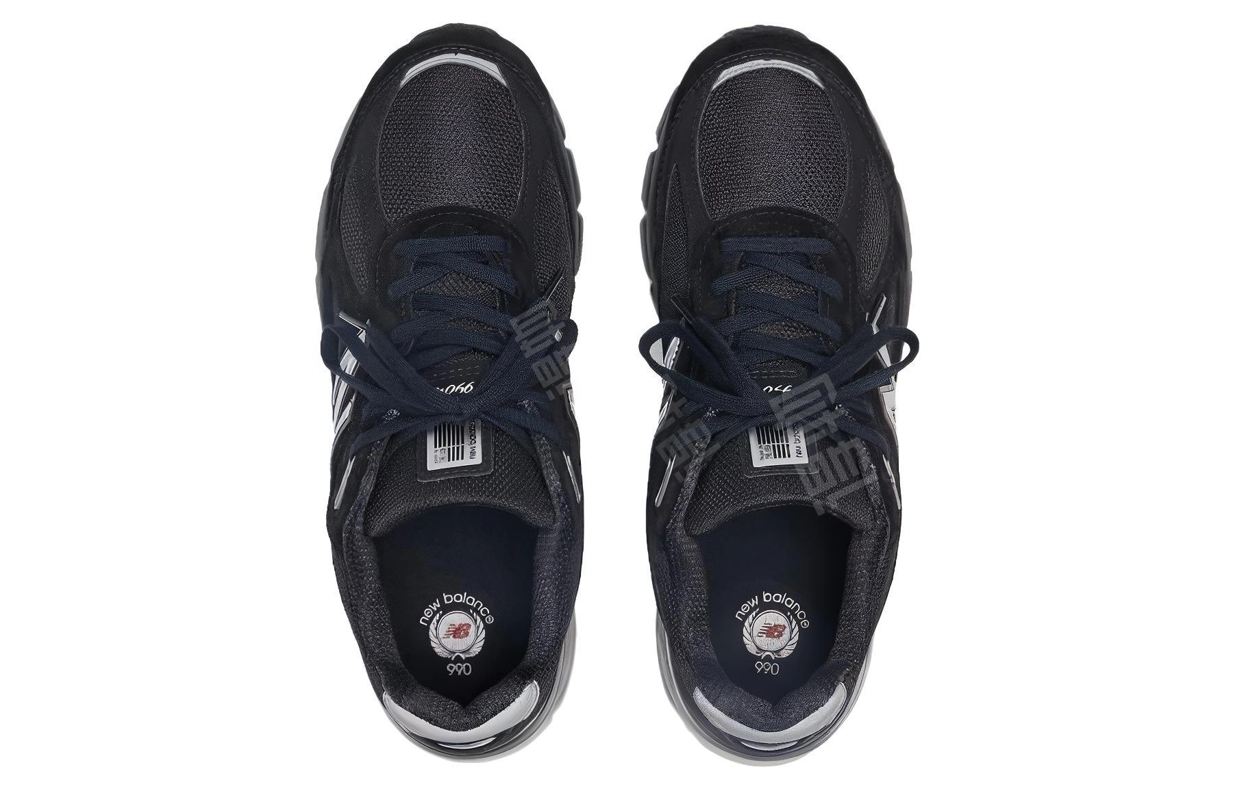 New Balance NB 990 V4 "Black Silver"