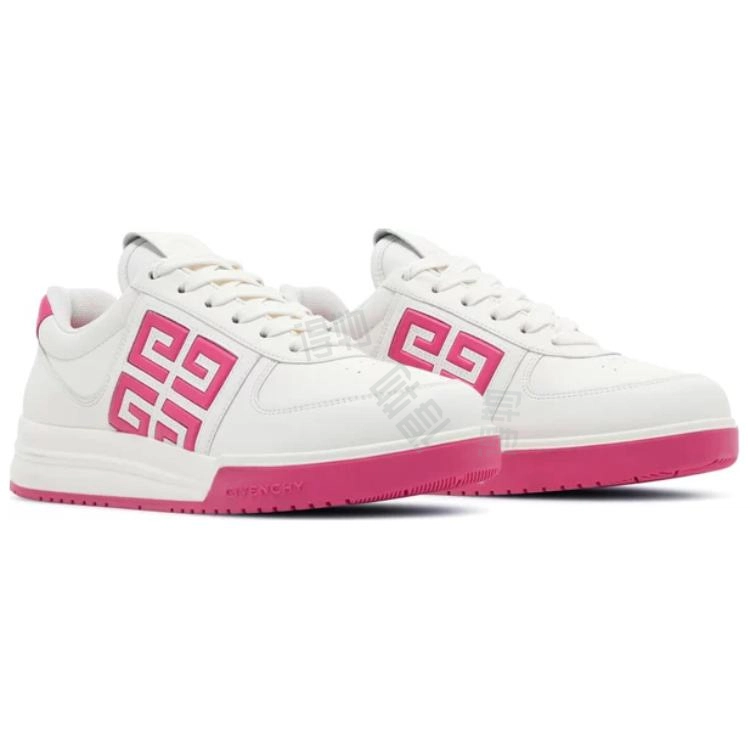 GIVENCHY G4