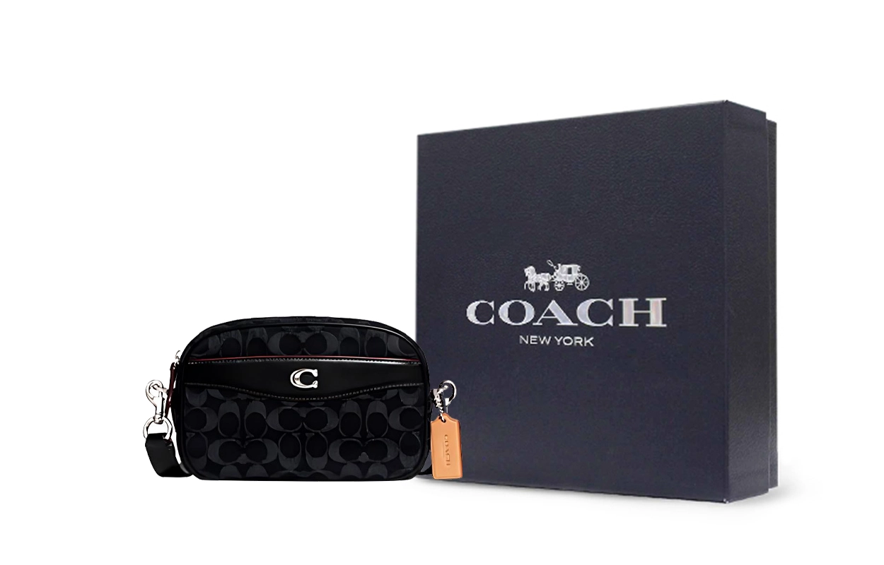 COACH Camera 23