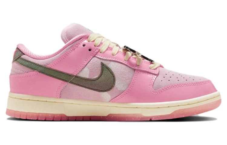 Nike Dunk Low LX "Hot Punch and Pink Foam" barbie