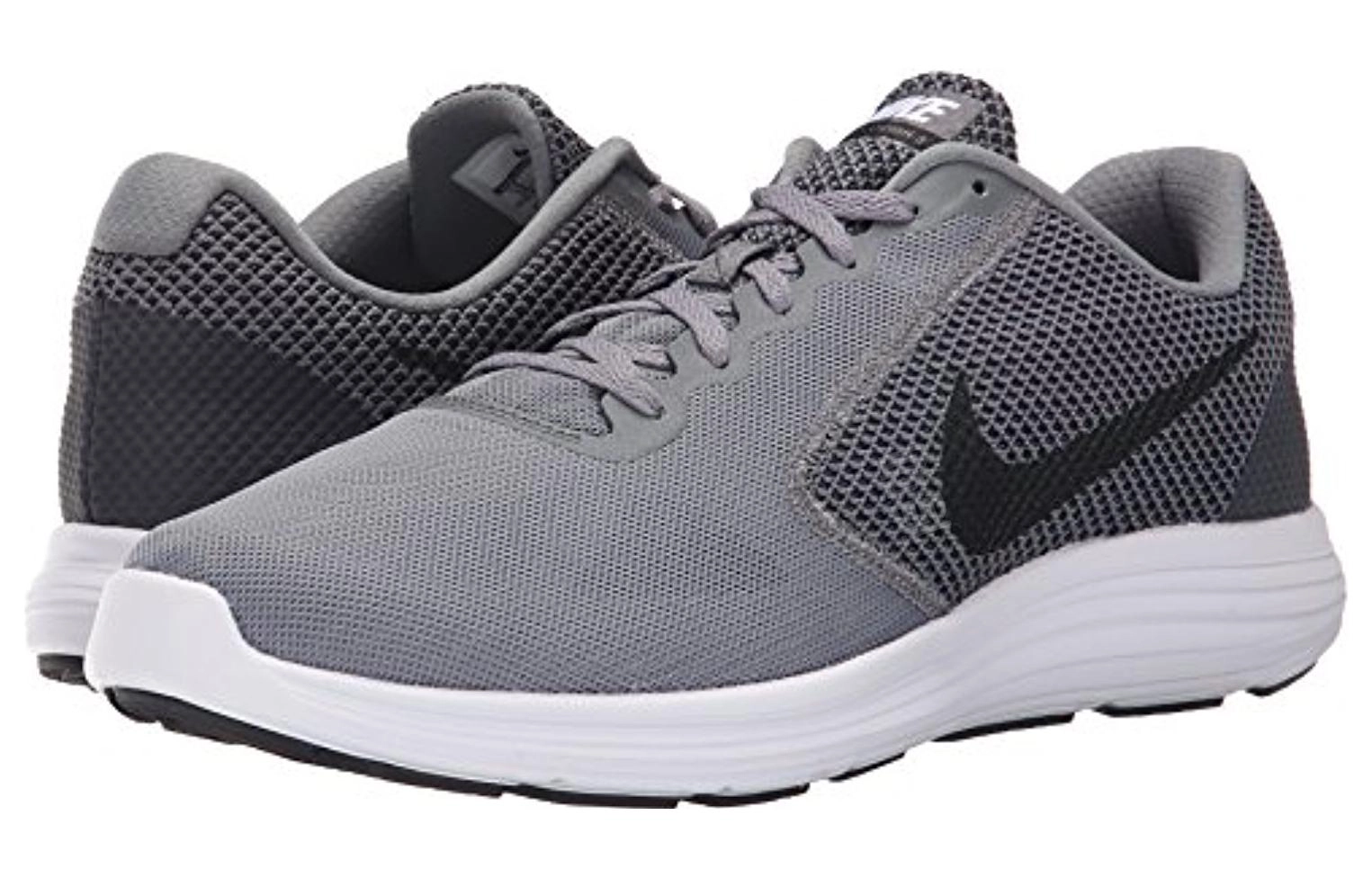 Nike REVOLUTION 3