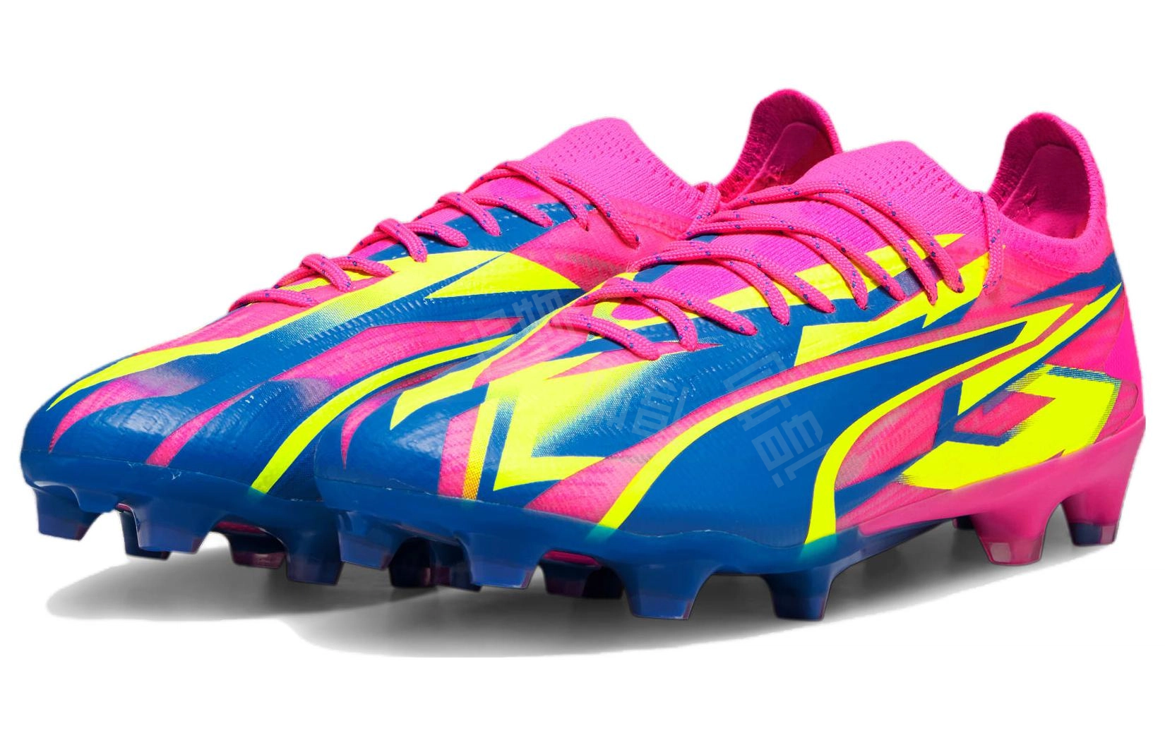 PUMA Ultra Ultimate