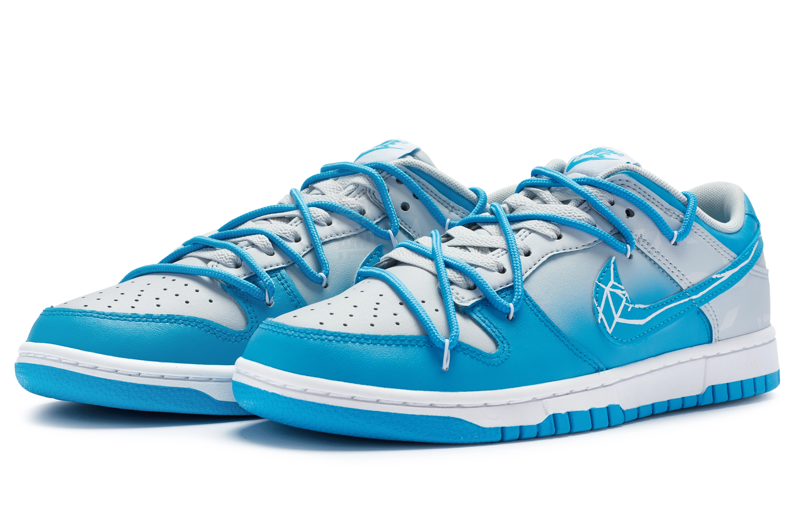 Nike Dunk Low 811
