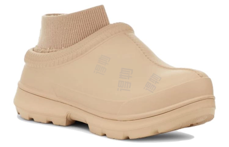 UGG Tasman