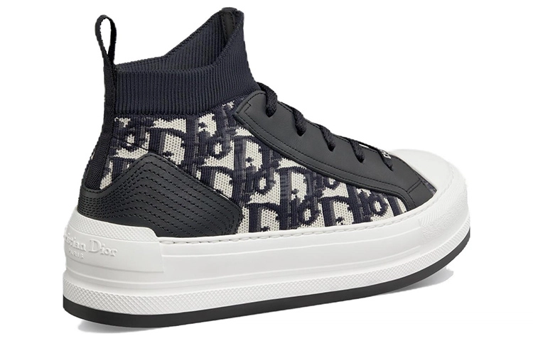 DIOR Walk'n'Dior