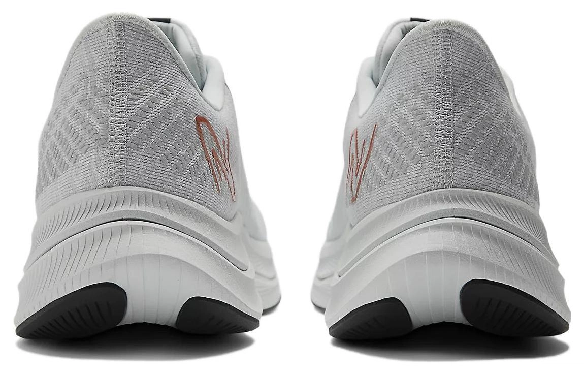 New Balance NB FuelCell Propel v4