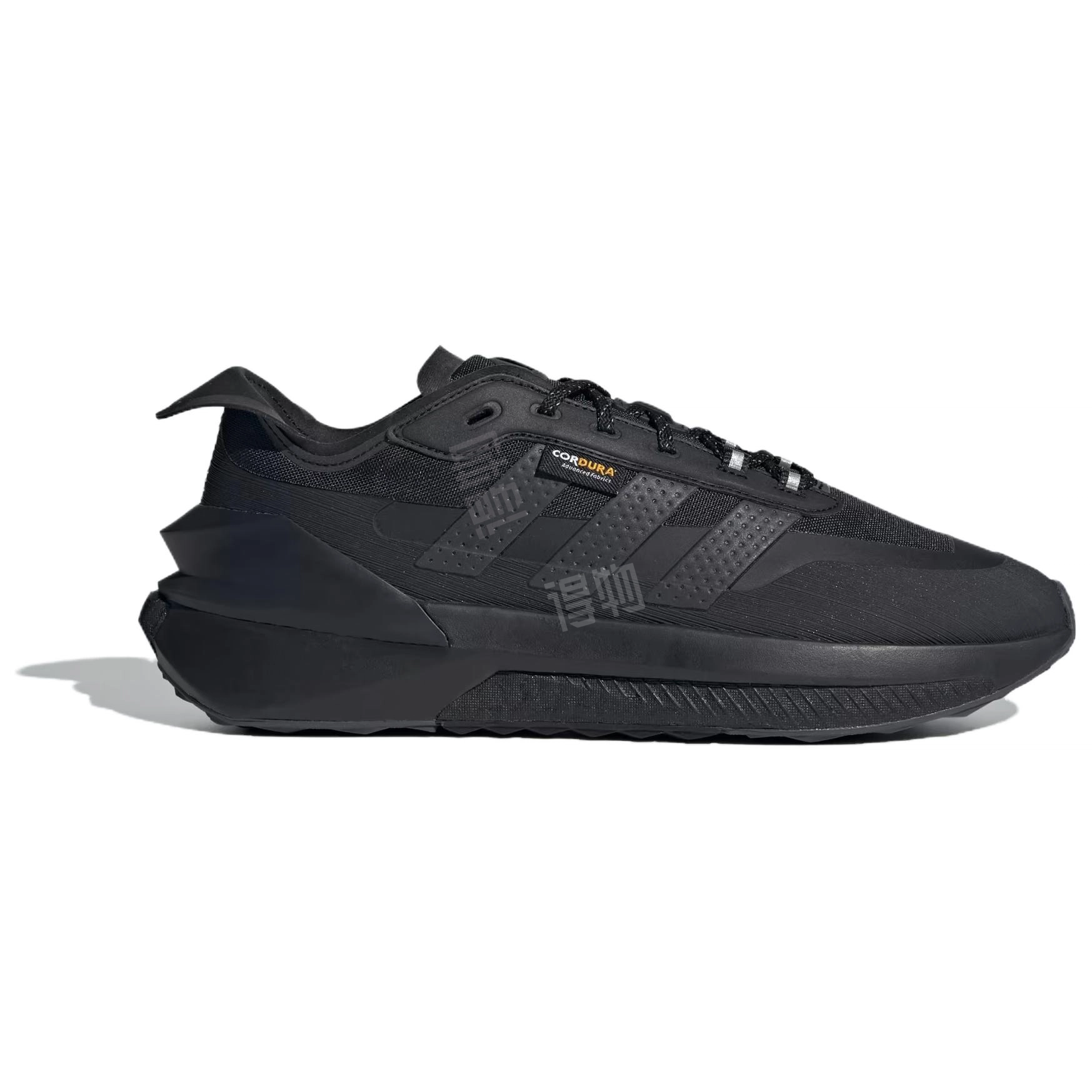 adidas Avryn