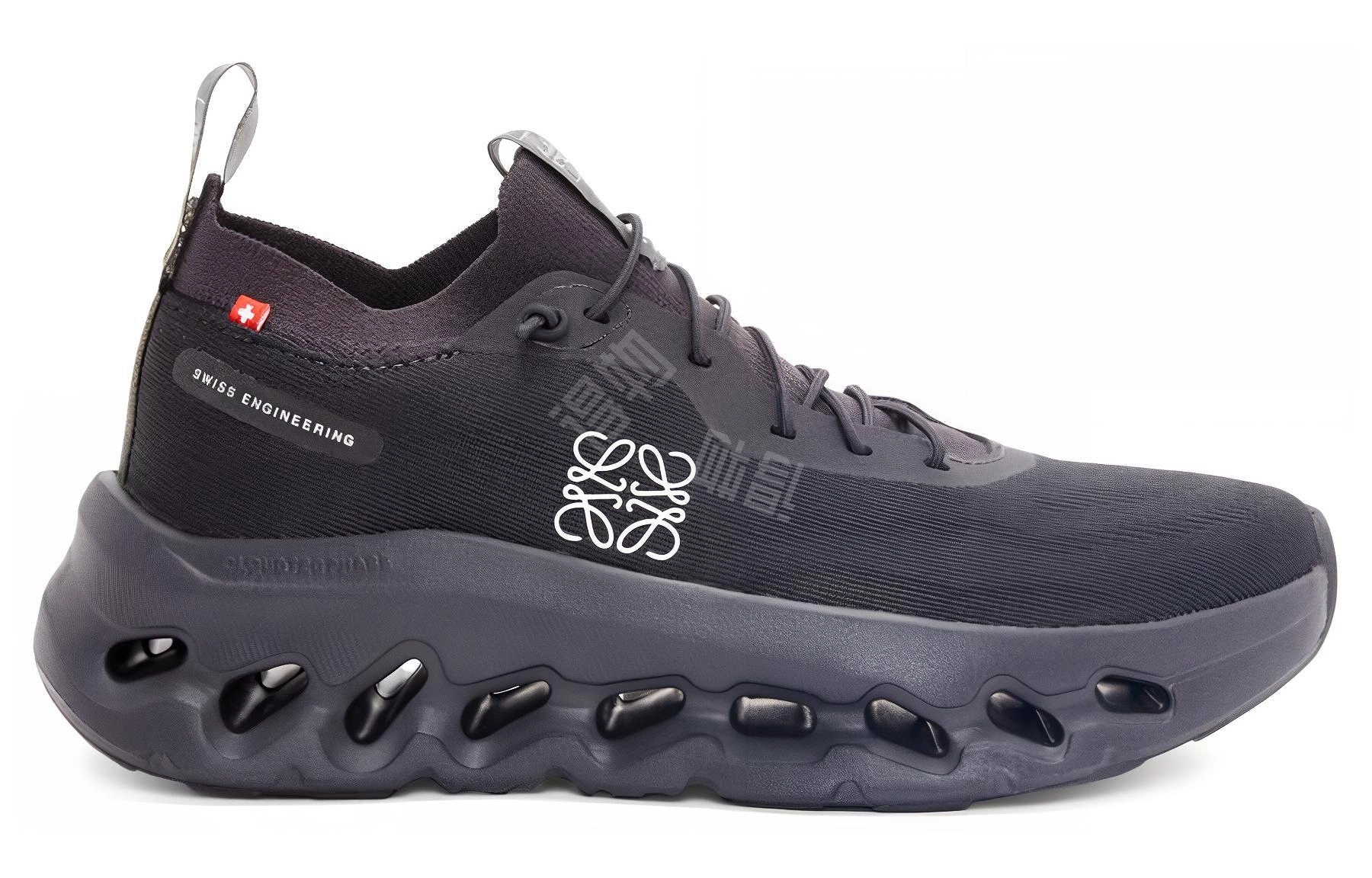 On x LOEWE CLOUDTILT